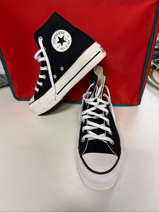 Converse Shoes - Converse Women’s Black & White High Top Sneakers 6.5